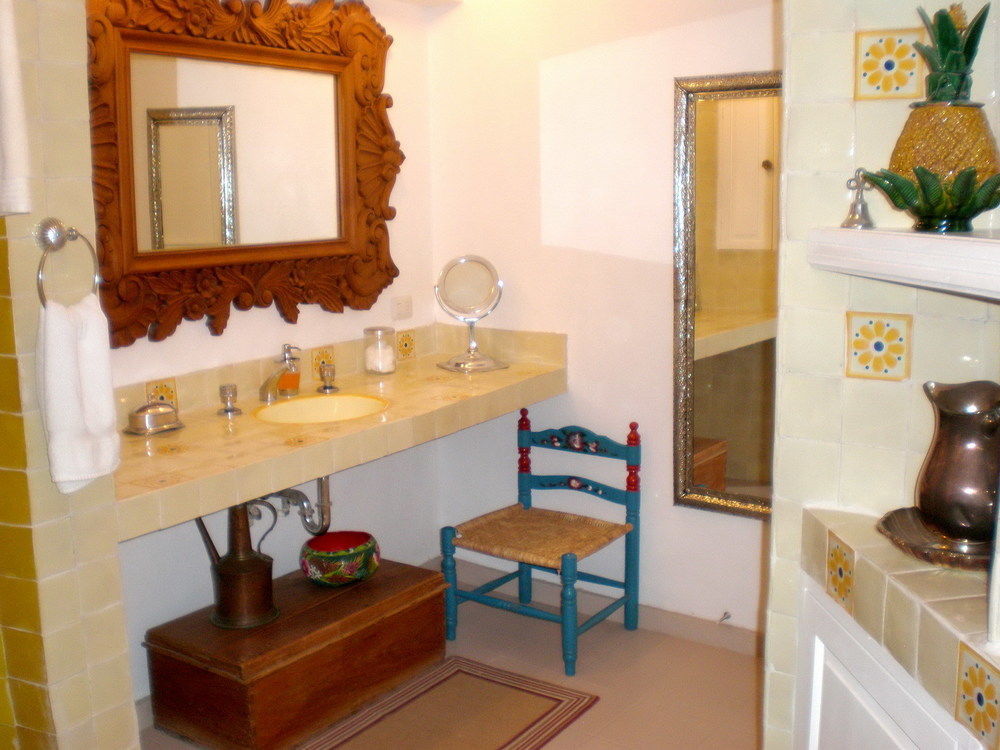 Casa Cinco Patios Hotel Boutique Альенде Экстерьер фото